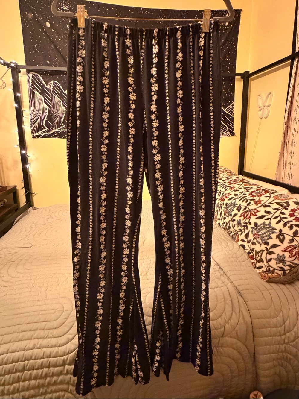Rue 21+ Black Floral Stripe Flare Pants